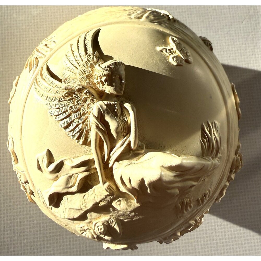 Angel Star Ivory Angels Trinket Box Round Lid Vintage Angels Jewelry - Picture 2 of 8
